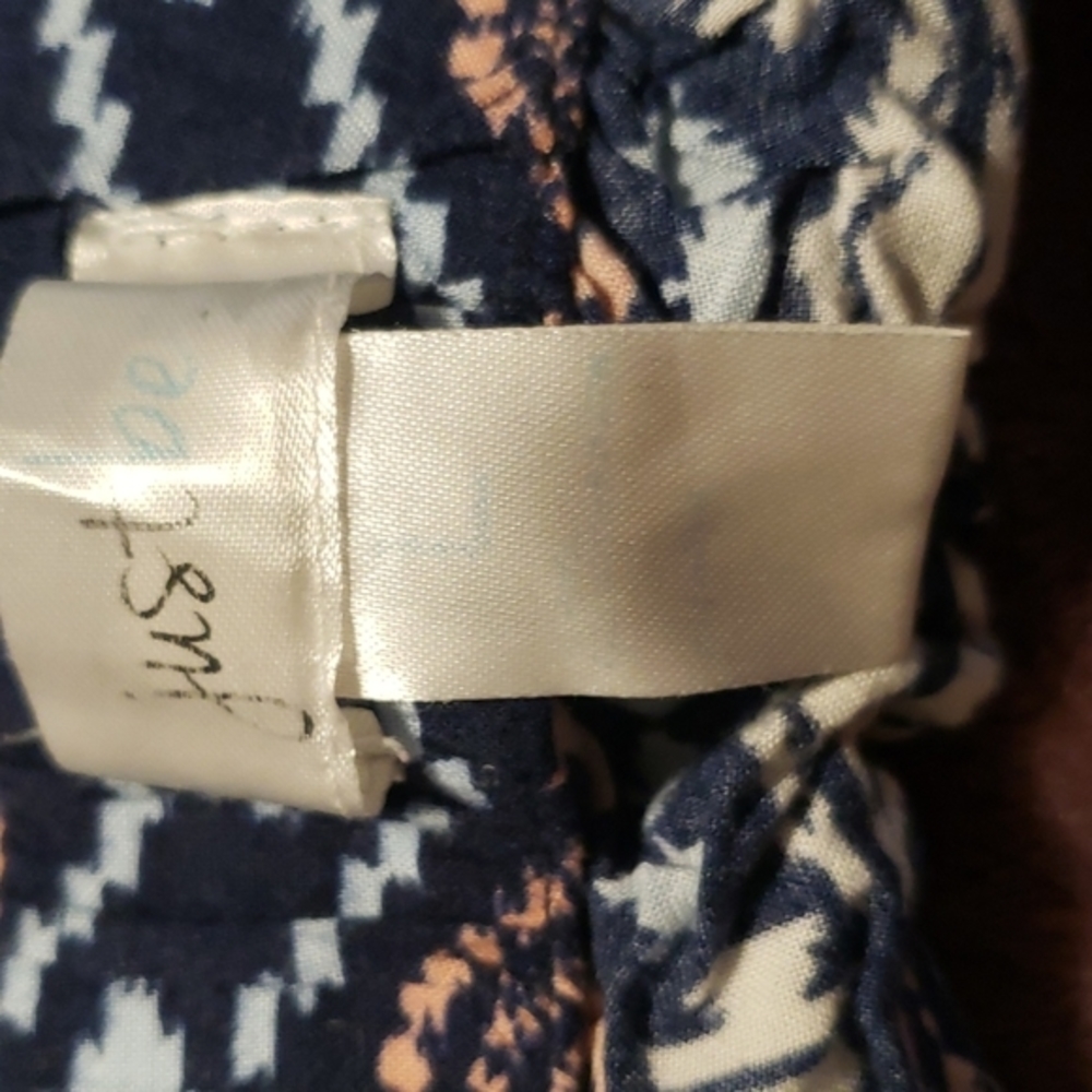 Aztec shorts‎ - Picture 3 of 4